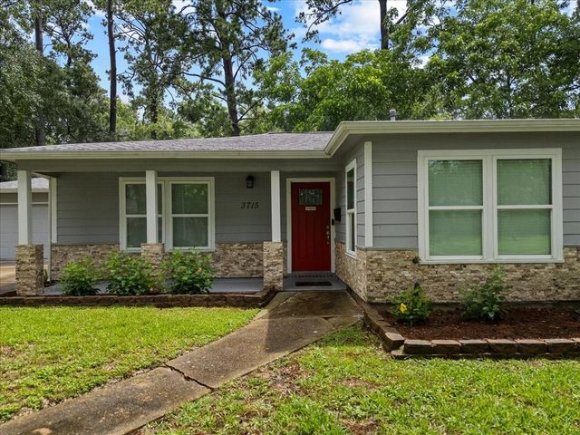 3715 Bayou Circle, Dickinson, TX 77539