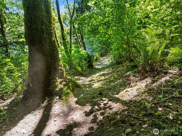 17401 Renton Maple Valley Road SE, Maple Valley, WA 98038