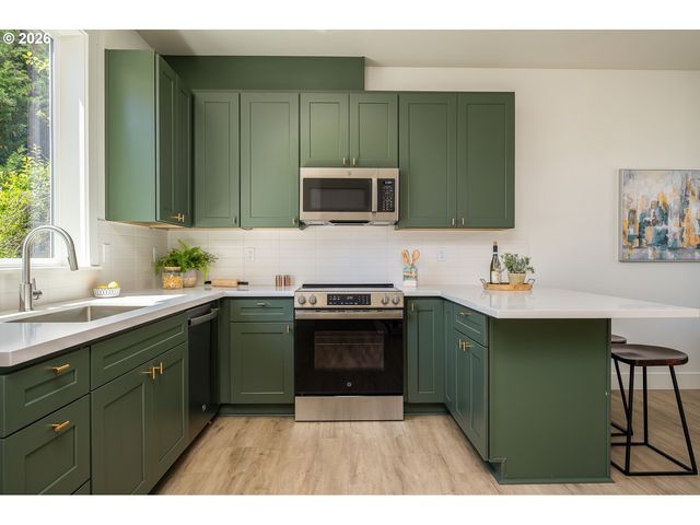91 Ne 78th Ave, Portland, OR 97213