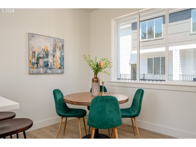 91 Ne 78th Ave, Portland, OR 97213