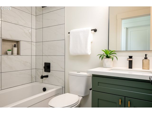 91 Ne 78th Ave, Portland, OR 97213