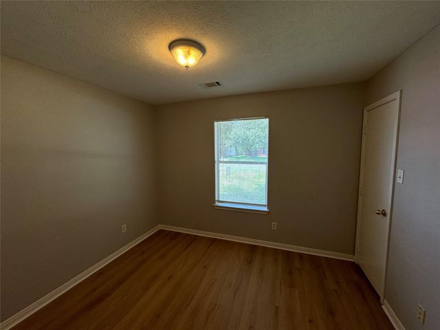16324 Sun View, Conroe, TX 77302
