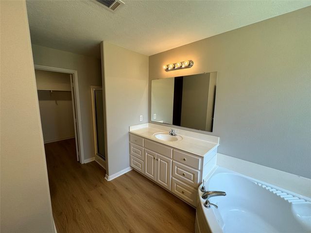 16324 Sun View, Conroe, TX 77302