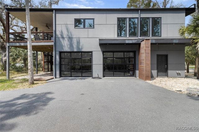 5937 S Mason Creek Road, Homosassa, FL 34448