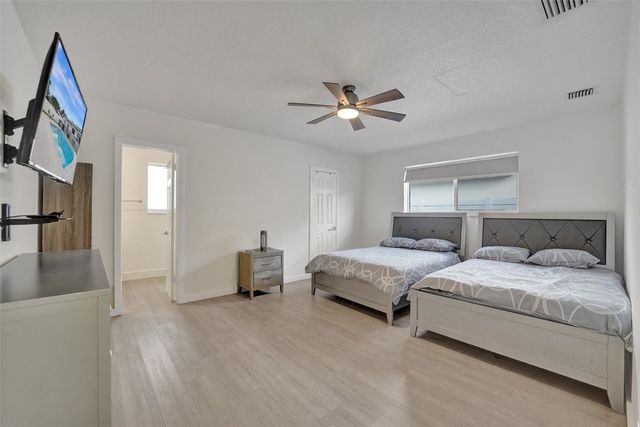 4001 N 41st Court, Hollywood, FL 33021