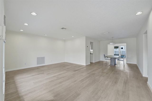 4001 N 41st Court, Hollywood, FL 33021