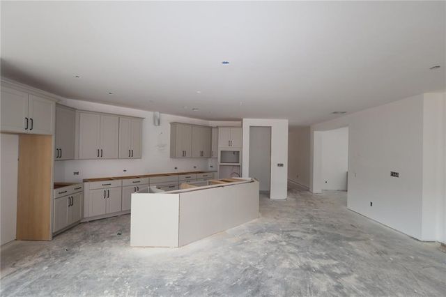 263 Strawberry Lane, Woodstock, GA 30189