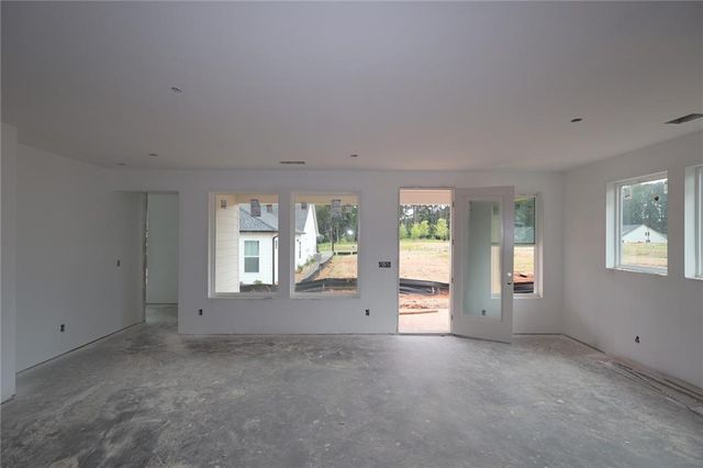 263 Strawberry Lane, Woodstock, GA 30189