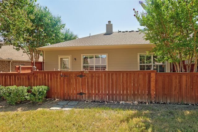 9909 Kaufman Place, Plano, TX 75025
