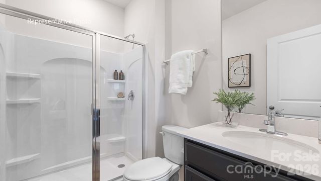 650 13th Avenue Drive NE, Hickory, NC 28601