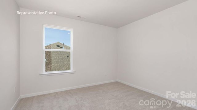 650 13th Avenue Drive NE, Hickory, NC 28601