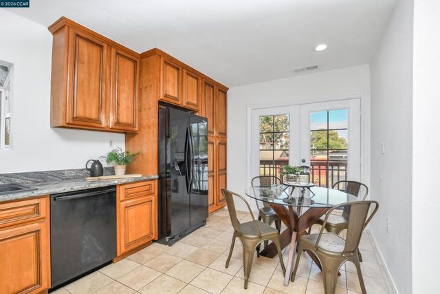 15 Alves Ln, Bay Point, CA 94565