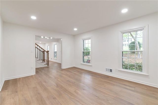 3839 Vinyard Way NE, Marietta, GA 30062