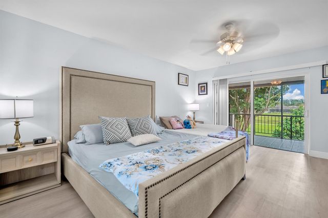 3119 N PALM AIRE Drive 3119, Pompano Beach, FL 33069