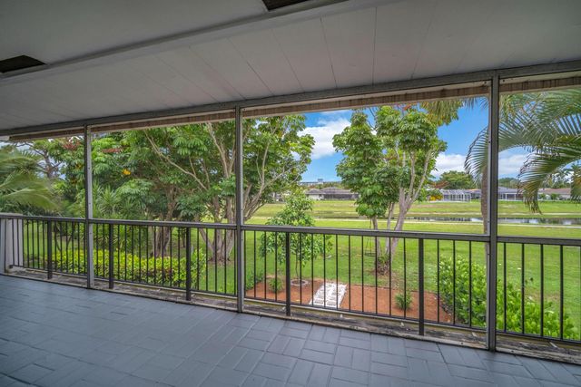 3119 N PALM AIRE Drive 3119, Pompano Beach, FL 33069