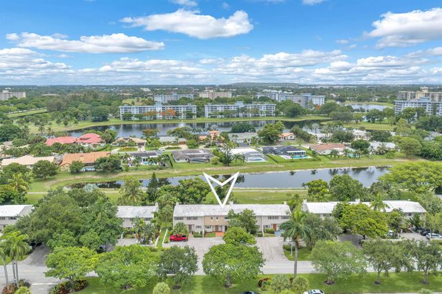 3119 N PALM AIRE Drive 3119, Pompano Beach, FL 33069