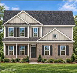 241 Longleaf Drive, West End, NC 27376