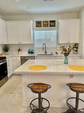 12404 Burnham Street, Bakersfield, CA 93311