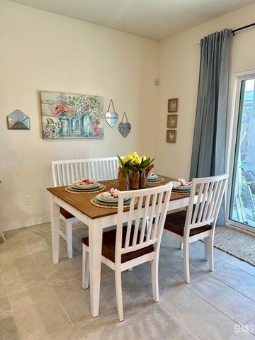 12404 Burnham Street, Bakersfield, CA 93311