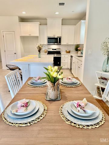 12404 Burnham Street, Bakersfield, CA 93311