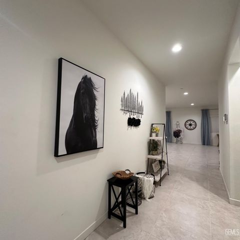 12404 Burnham Street, Bakersfield, CA 93311