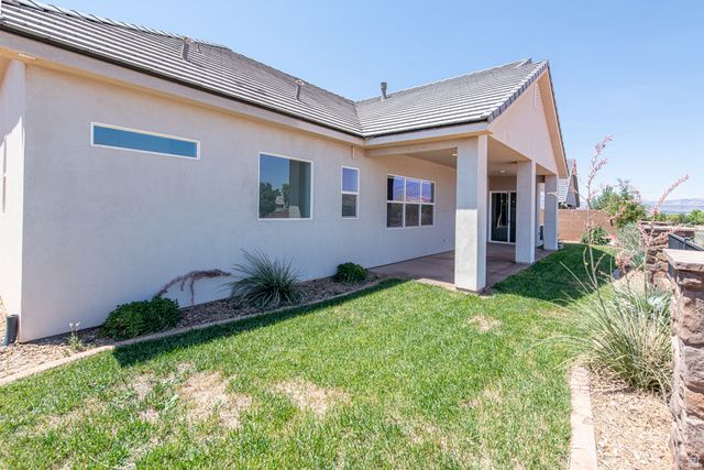 4837 S RESOLUTION DR, Washington, UT 84780