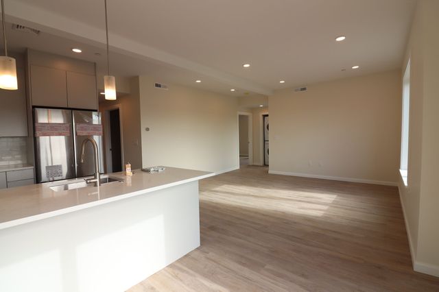 458 Washington St 307, Boston, MA 02135