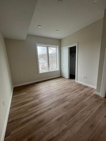 458 Washington St 307, Boston, MA 02135