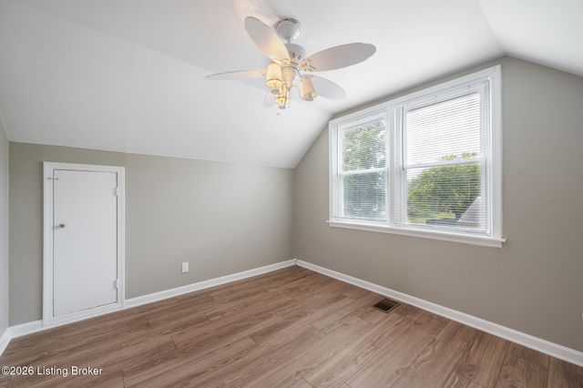 3241 Radiance Rd, Louisville, KY 40220