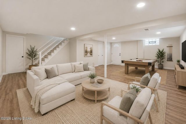 3241 Radiance Rd, Louisville, KY 40220