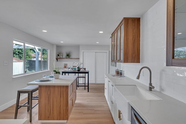 204 Duncan Ave, Stockton, CA 95207