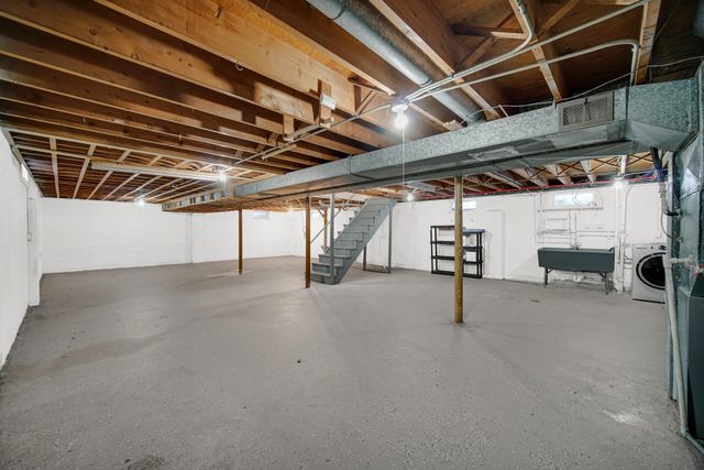 1310 Orchard Drive, Merrillville, IN 46410