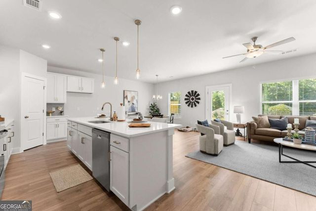 99 Maple Trail, Dawsonville, GA 30534