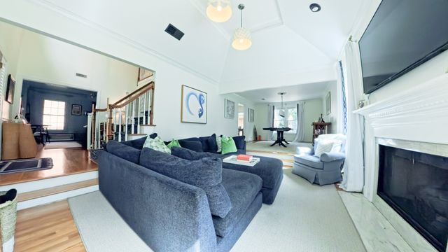 33 Belcaro Cir, Nashville, TN 37215