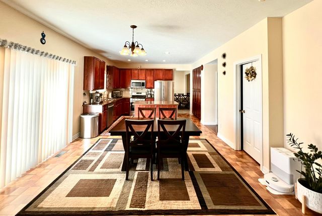 7565 Scioto Parkway, Powell, OH 43065