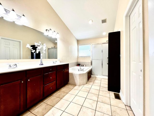 7565 Scioto Parkway, Powell, OH 43065