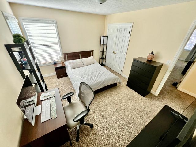 7565 Scioto Parkway, Powell, OH 43065