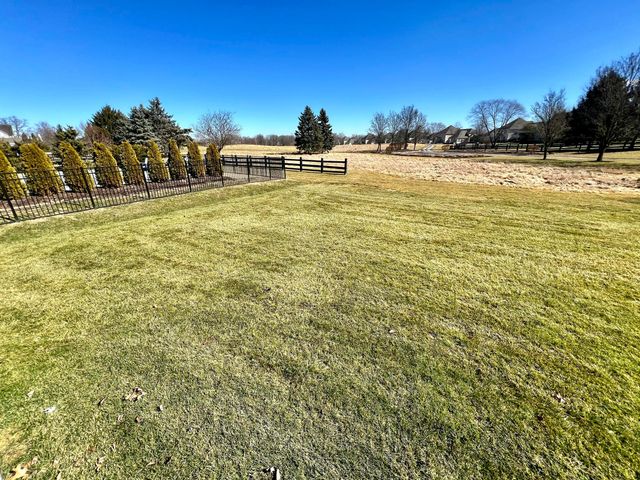 7565 Scioto Parkway, Powell, OH 43065