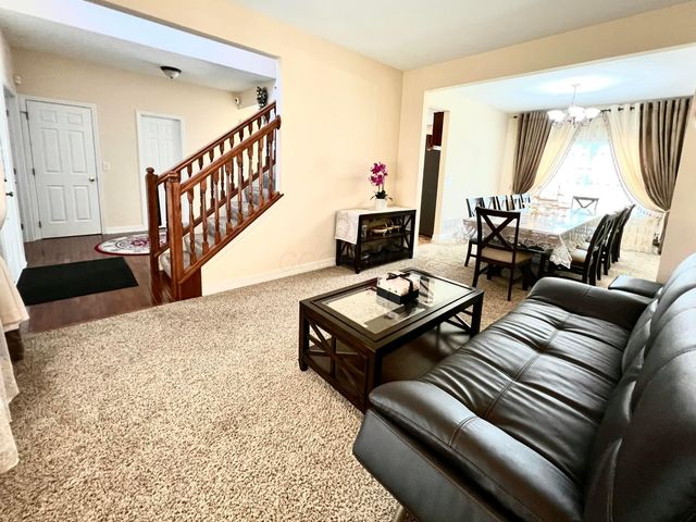 7565 Scioto Parkway, Powell, OH 43065