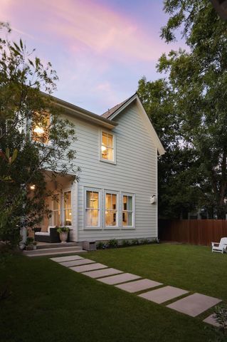 1911 W 36th ST, Austin, TX 78731