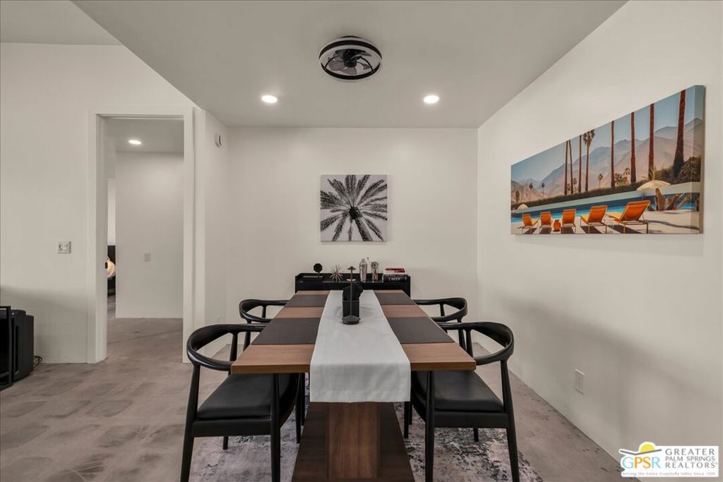 Image 21 of property listing at 410 N Hermosa Drive, Palm Springs, CA 92262