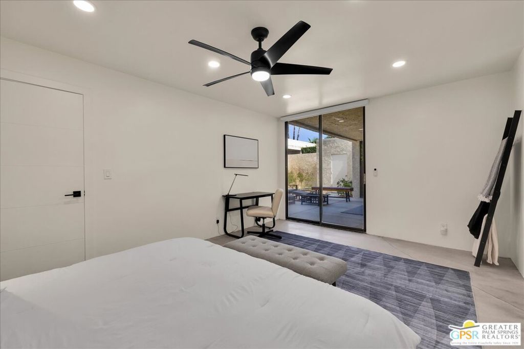 Image 33 of property listing at 410 N Hermosa Drive, Palm Springs, CA 92262