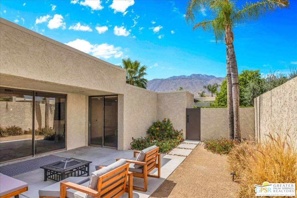 Image 44 of property listing at 410 N Hermosa Drive, Palm Springs, CA 92262