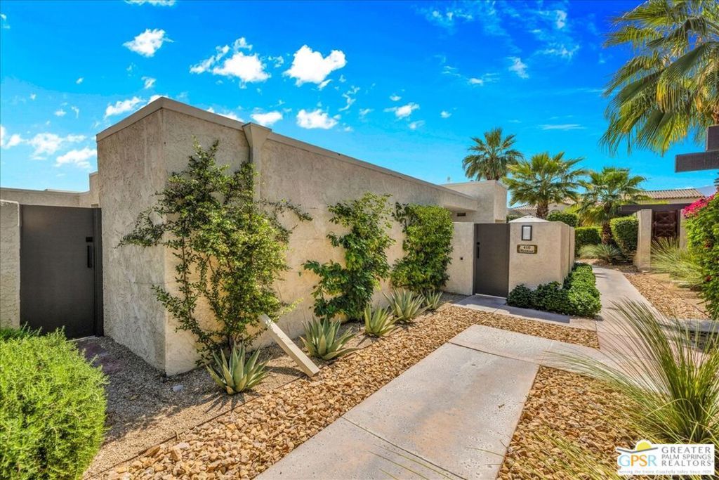 Image 6 of property listing at 410 N Hermosa Drive, Palm Springs, CA 92262