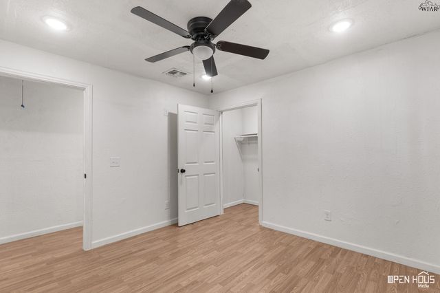 106 E WILLIAMS DRIVE, Burkburnett, TX 76354