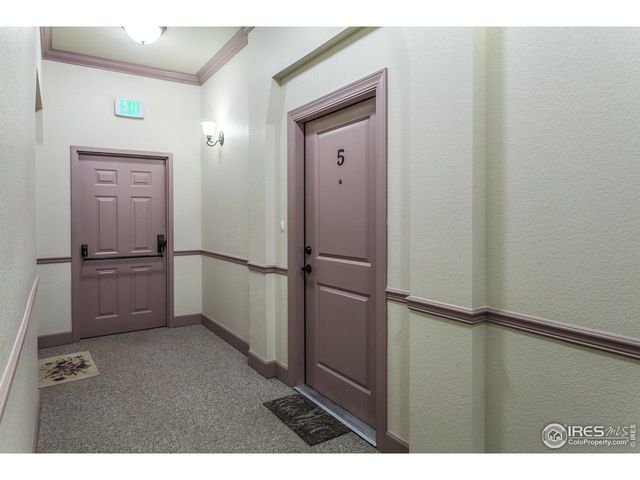 1379 Charles Dr F-5, Longmont, CO 80503