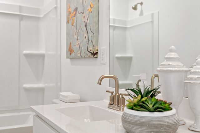 1104 Riverview Run, Madison, TN 37115