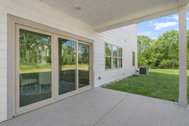 1104 Riverview Run, Madison, TN 37115