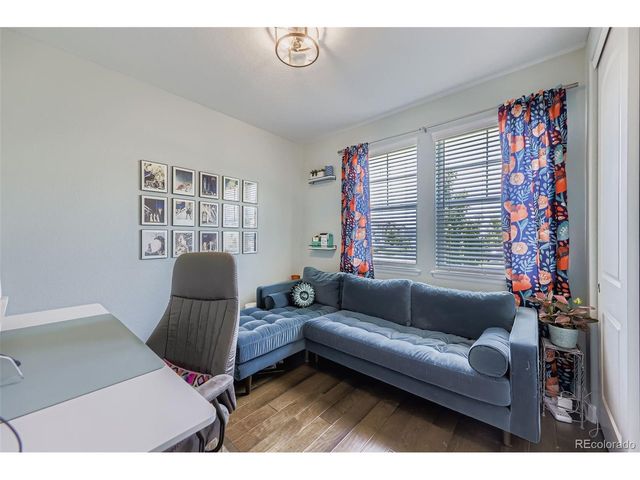 902 Pinecliff Dr, Erie, CO 80516