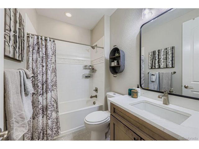 902 Pinecliff Dr, Erie, CO 80516